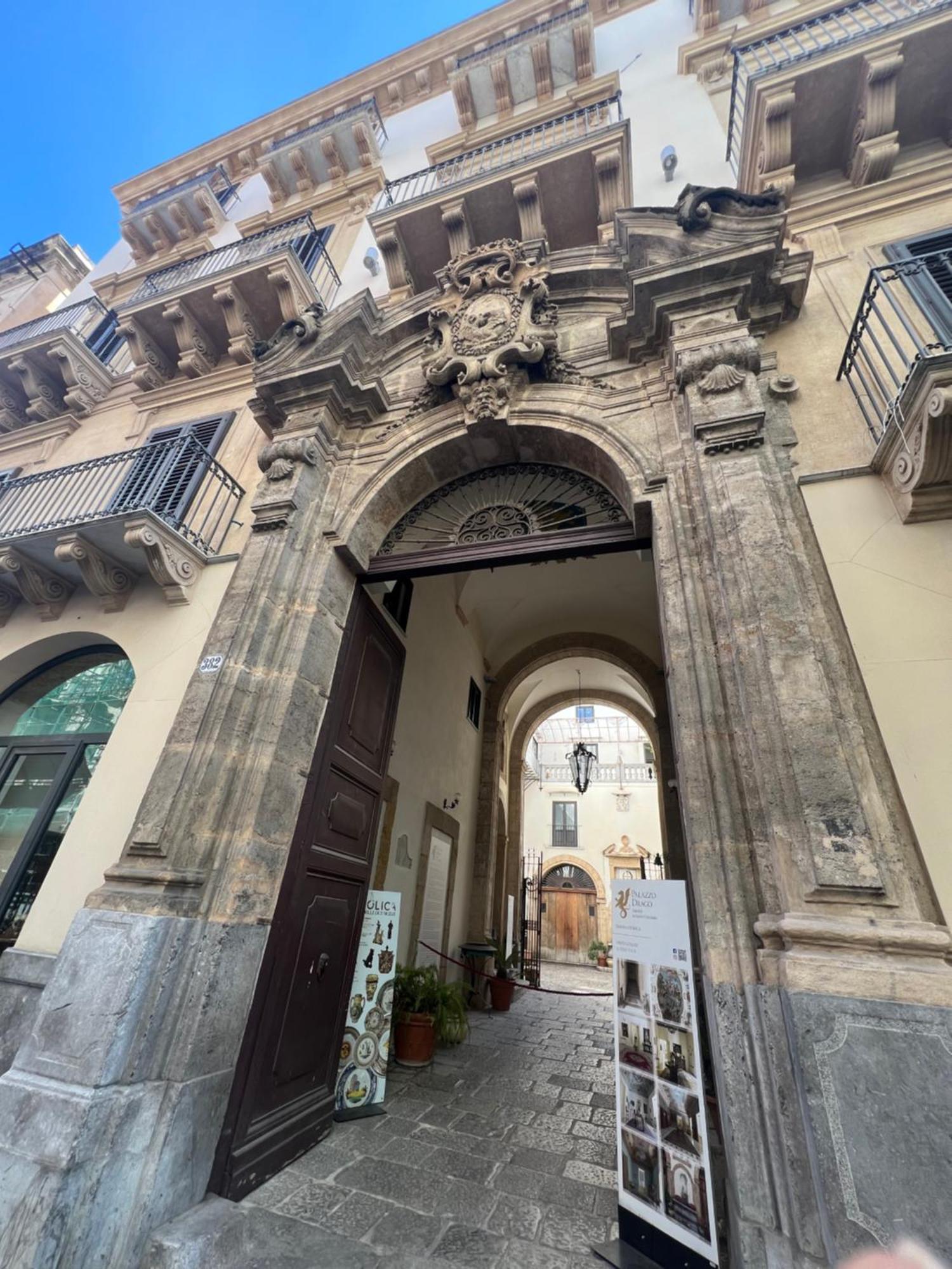 Hotel Donizetti 19 Palermo Exterior foto